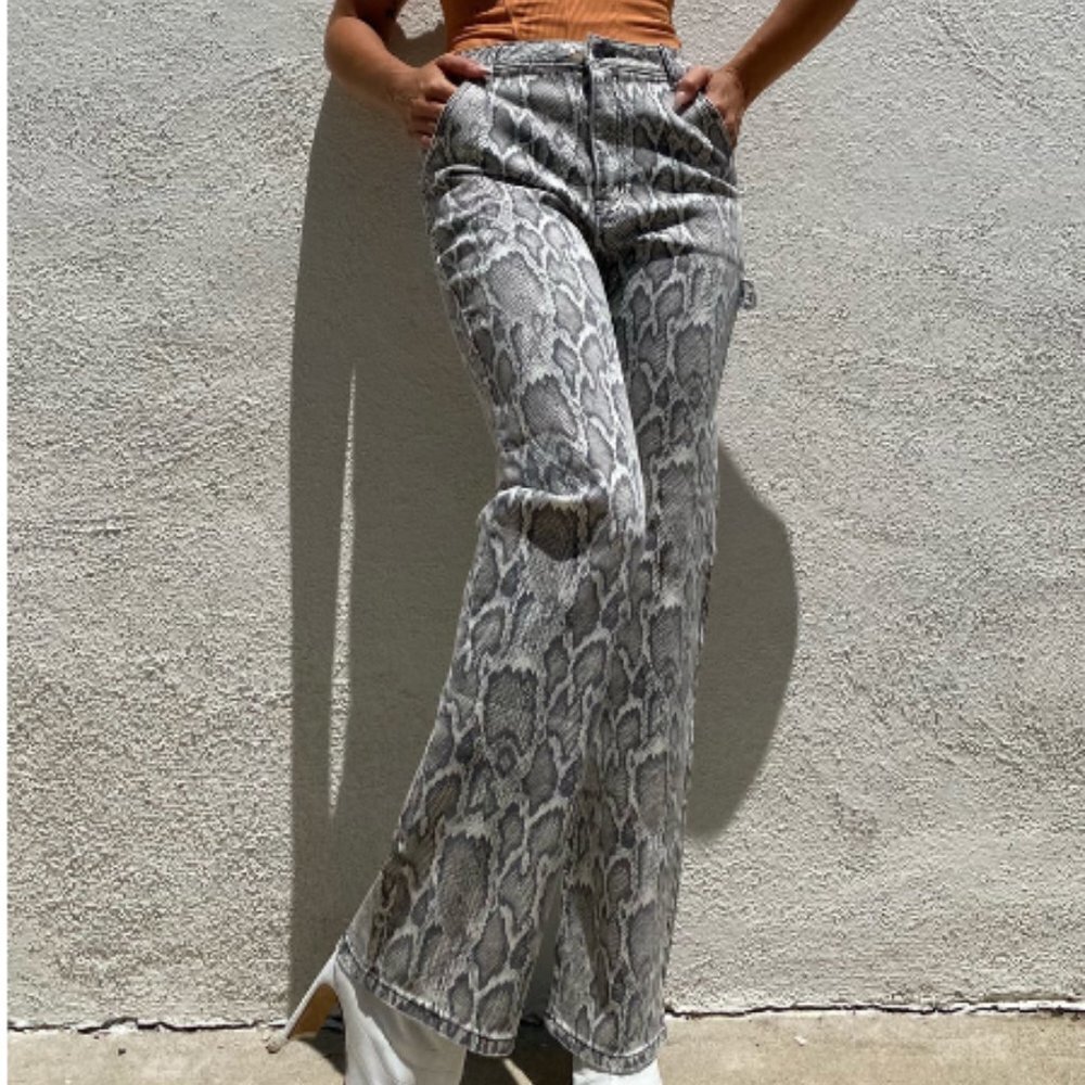 Afrm Women's Wide Leg High Rise‎ Snake Print Fez Jeans Size 30 New
